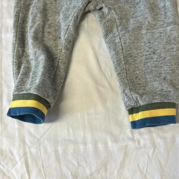 Gymboree - pull  on jogger/sweatpants. Size 2T - Picture 4 of 5